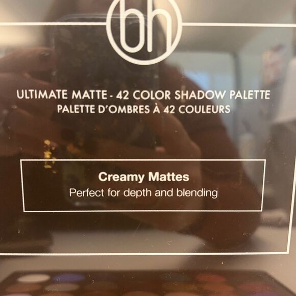 BH Cosmetics Ultimate Matte 42 Color Shadow Palette New - Picture 4 of 4